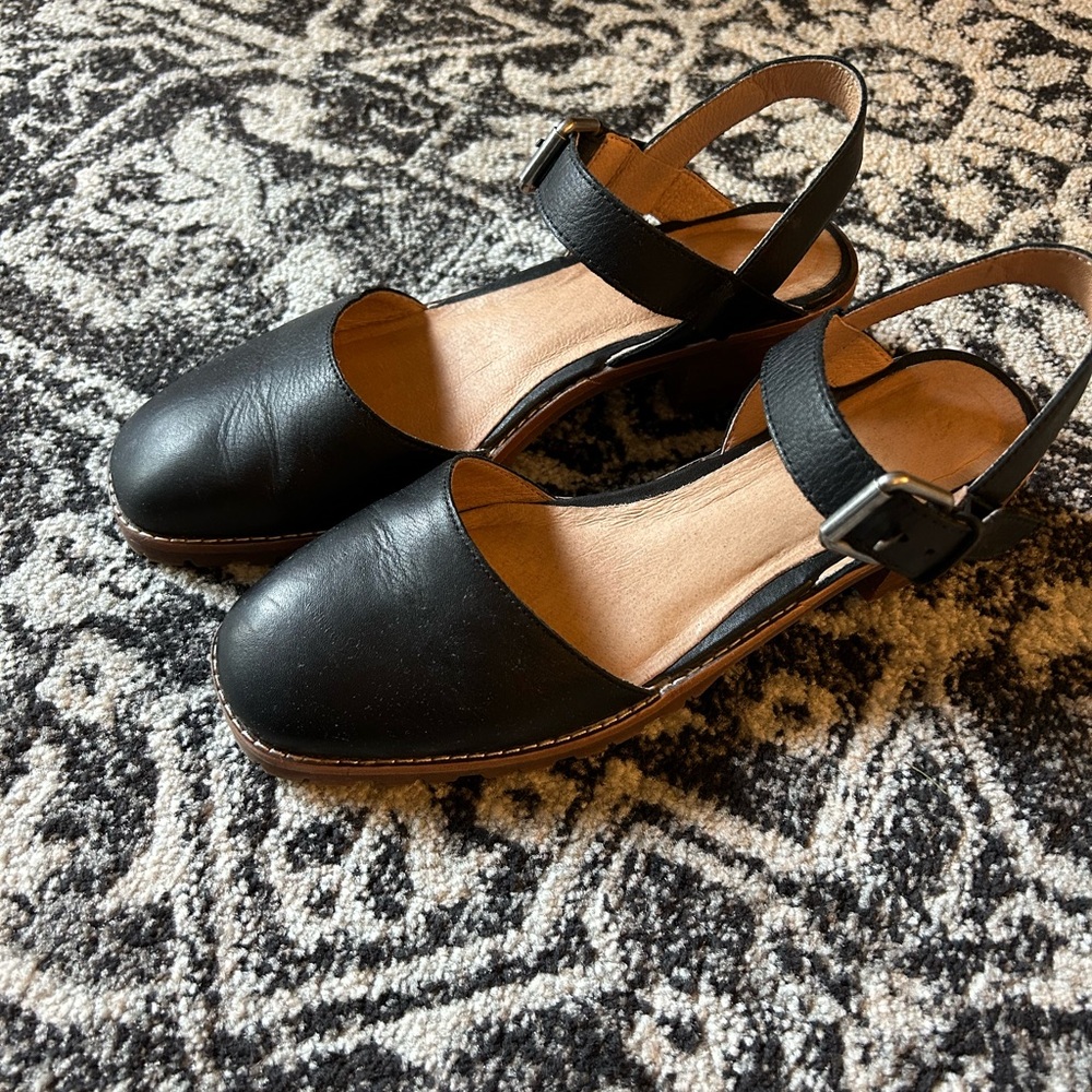 Madewell Lugsole sandals in leather - size 8 1/2